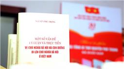 Cuốn sách “Một số vấn đề lý luận và thực tiễn về chủ nghĩa xã hội và con đường đi lên chủ nghĩa xã hội ở Việt Nam” của Tổng Bí thư Nguyễn Phú Trọng